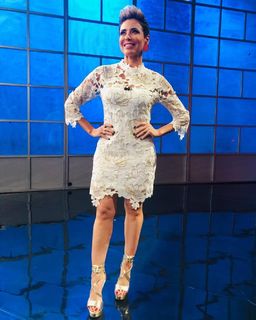 Carmen Muñoz feet photo 13