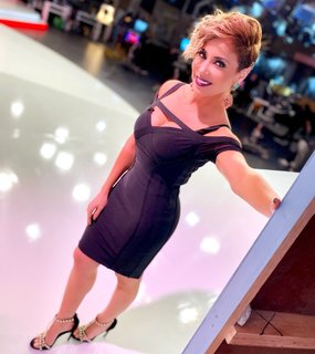 Carmen Muñoz feet photo 8