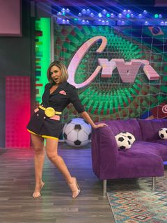 Carmen Muñoz feet photo 7