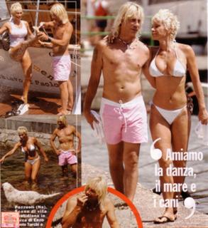 Carmen Russo feet photo 3