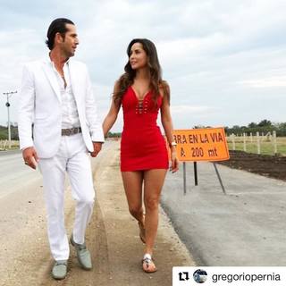 Carmen Villalobos feet photo thumbnail