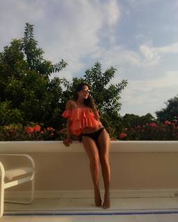 Carmen Villalobos feet photo thumbnail