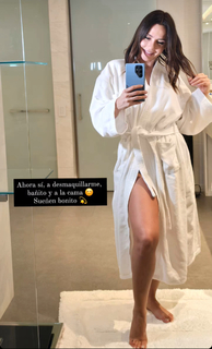 Carmen Villalobos feet photo thumbnail