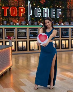 Carmen Villalobos feet photo thumbnail