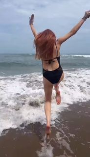 Carmit Bachar feet photo 2