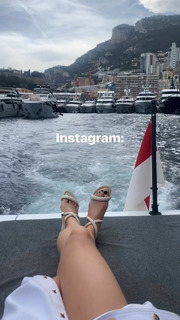 Caro Daur feet photo 4