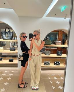 Caro Daur feet photo 3
