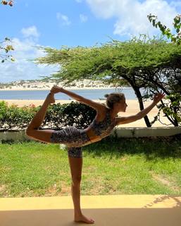 Caro Daur feet photo 9