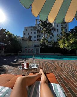 Caro Daur feet photo 2