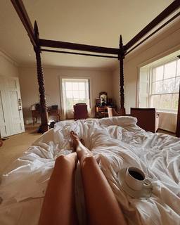 Caro Daur feet photo 3