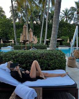 Caro Daur feet photo 4