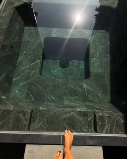 Caro Daur feet photo 9