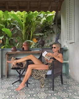 Caro Daur feet photo 8