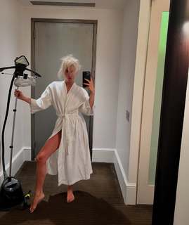 Caro Daur feet photo 6