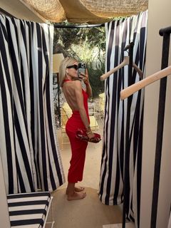 Caro Daur feet photo 1