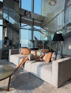 Caro Daur feet photo 6
