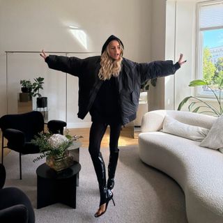 Caro Daur feet photo 4