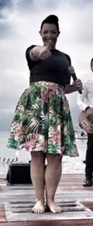 Caro Emerald feet photo 3