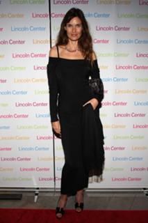 Carol Alt feet photo thumbnail