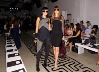 Carol Alt feet photo thumbnail