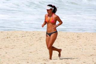 Carol Barcellos feet photo 13
