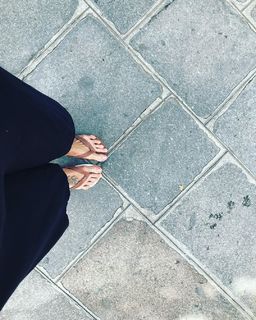 Carol Barcellos feet photo 3