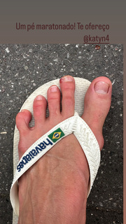 Carol Barcellos feet photo 7
