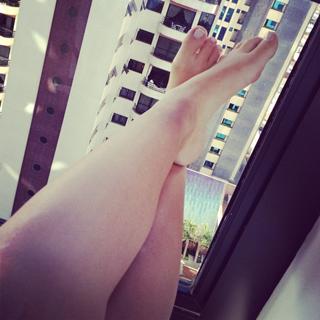 Carol Belli feet photo 11