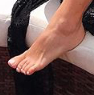 Carol Bresolin feet photo 15