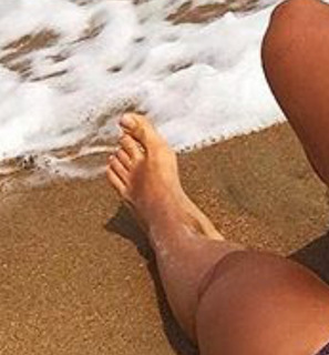 Carol Bresolin feet photo 14
