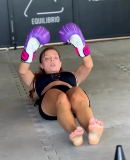 Carol Bresolin feet photo 1