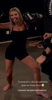 Carol Bresolin feet photo 8
