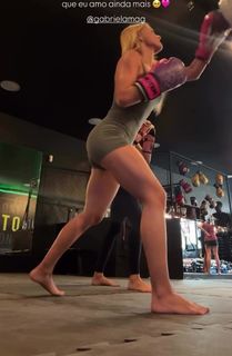 Carol Bresolin feet photo 1