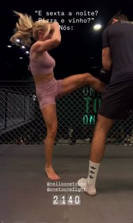 Carol Bresolin feet photo 3