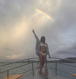 Carol Castro feet photo thumbnail