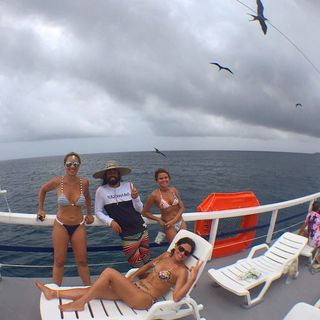 Carol Castro feet photo thumbnail