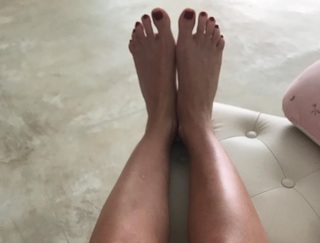 Carol Castro feet photo thumbnail