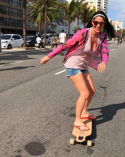 Carol Castro feet photo thumbnail