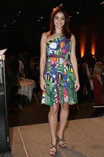 Carol Castro feet photo thumbnail