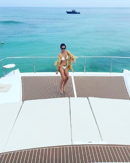 Carol Castro feet photo thumbnail