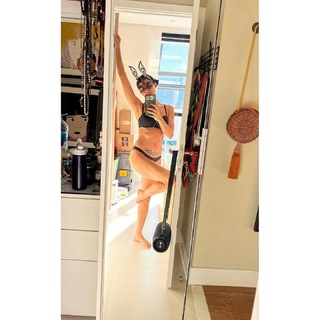 Carol Castro feet photo thumbnail