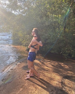 Carol Castro feet photo thumbnail