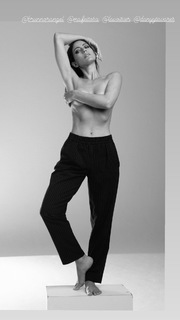 Carol Castro feet photo thumbnail