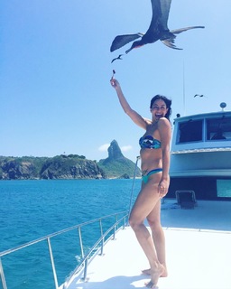 Carol Castro feet photo thumbnail