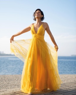 Carol Castro feet photo thumbnail