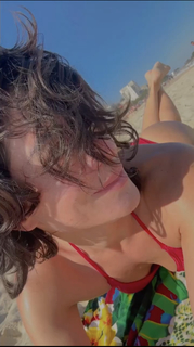 Carol Castro feet photo thumbnail