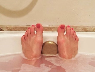 Carol Castro feet photo thumbnail