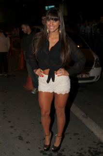 Carol Dias feet photo thumbnail