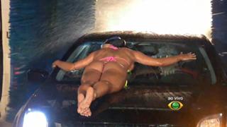 Carol Dias feet photo thumbnail