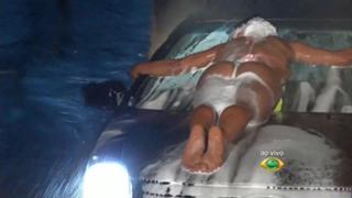 Carol Dias feet photo thumbnail